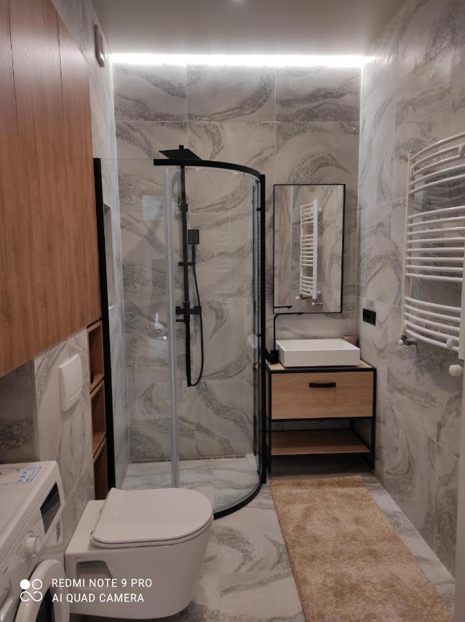 New Apartment Vivita Uzhhorod Exterior photo